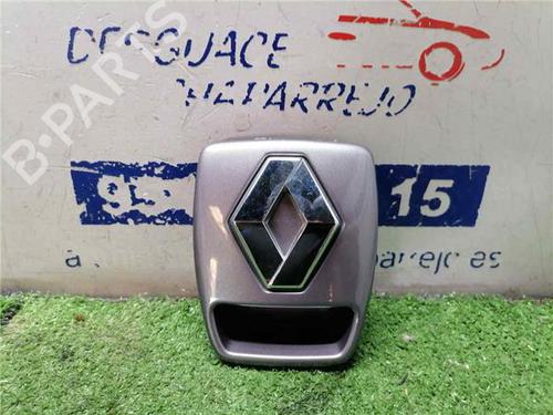 Bagagerumshåndtag RENAULT LAGUNA II (BG0/1_) 1.9 dCi (BG1A, BG1V) (130 hp) 31893360