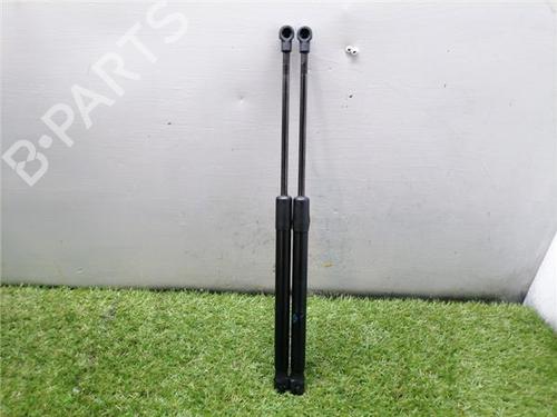 tailgate-lift-support-bmw-1-e87-2003-2004-2005-2006-2007-2008-2009-2010-2011-2012-2013-32690259 main image
