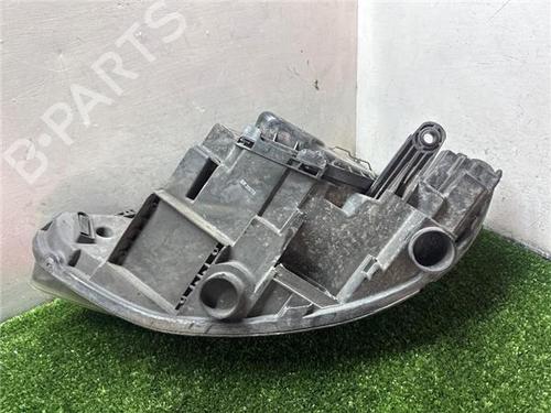 Right headlight SEAT IBIZA IV (6J5, 6P1) 1.4 TDI | BP32457236C29