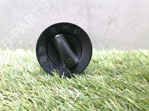 switch-skoda-fabia-ii-542-2006-2007-2008-2009-2010-2011-2012-2013-2014-36146305 main image