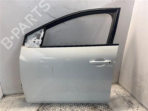 left-front-door-dacia-logan-iii-3k_-2021-32457371 main image