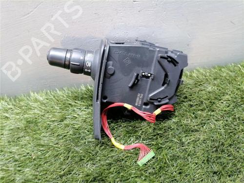 Used Switch Switch RENAULT CLIO III Grandtour (KR0/1_) 1.5 dCi (88 hp) 33415549 33415549