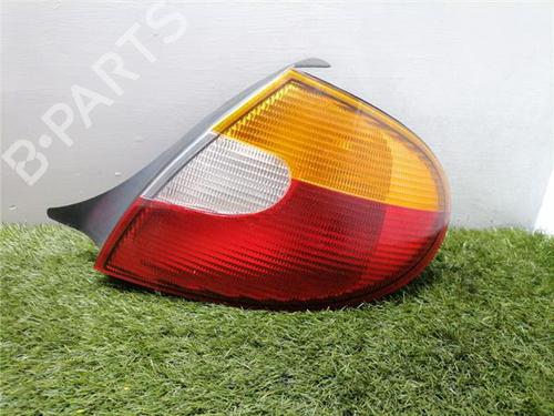 Piloto trasero derecho Piloto trasero derecho CHRYSLER NEON II 2.0 16V (133 hp) 34641421 34641421