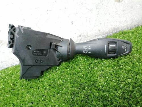 Kombi Kontakt / Stilkkontakt Kombi Kontakt / Stilkkontakt FORD TRANSIT COURIER B460 Box Body/MPV 1.6 TDCi (95 hp) 33633091 33633091