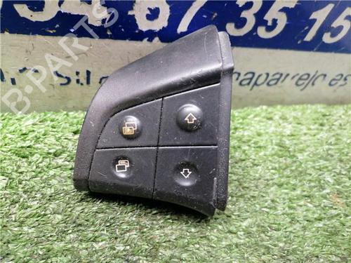 Used Switch Switch MERCEDES-BENZ B-CLASS Sports Tourer (W245) B 180 CDI (245.207) (109 hp) 31898159 31898159