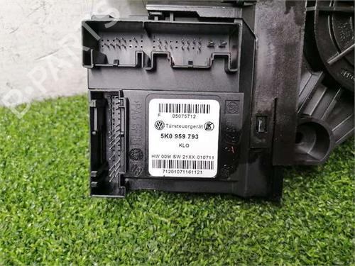 Left front window motor VW GOLF VI (5K1) 1.6 TDI | BP38474293E21 - Image 2