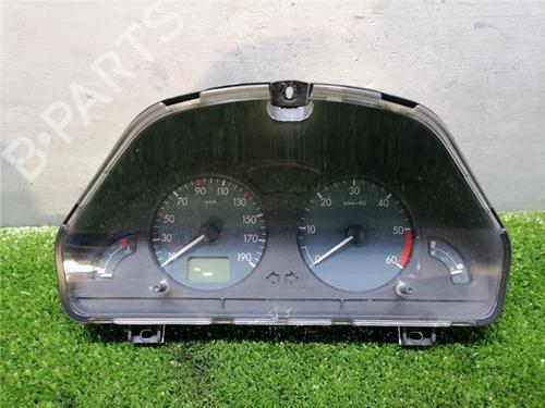 Used Instrument cluster Instrument cluster CITROËN SAXO Hatchback van (S3_) 1.5 D (58 hp) 34105903 34105903