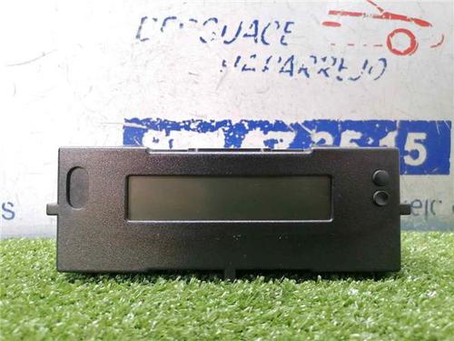 radio-renault-laguna-ii-bg01_-2001-2002-2003-2004-2005-2006-2007-31900460 main image