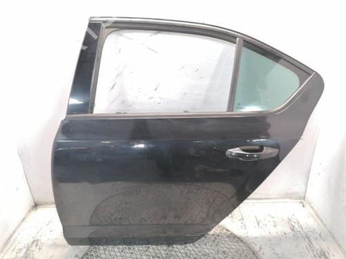 Used Left rear door Left rear door 33478320 33478320