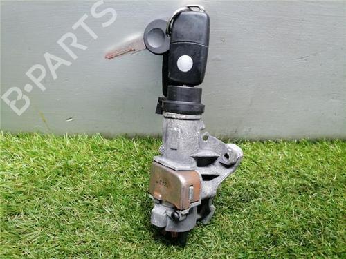 Kombi Kontakt / Stilkkontakt Kombi Kontakt / Stilkkontakt VW PASSAT B5.5 (3B3) 1.9 TDI (101 hp) 36146445 36146445