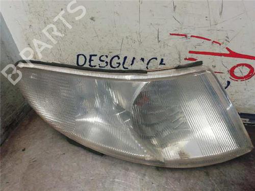 Phare droit SAAB 9-3 (YS3D) 2.2 TiD (115 hp) 31889661