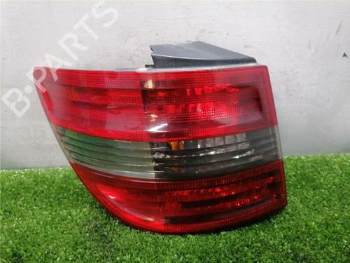 Used Left taillight Left taillight MERCEDES-BENZ B-CLASS Sports Tourer (W245) B 200 CDI (245.208) (140 hp) 33947738 33947738