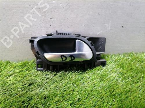 Højre fortil invendig håndtag PEUGEOT 208 I (CA_, CC_) 1.2 VTI 82 (82 hp) 32768418