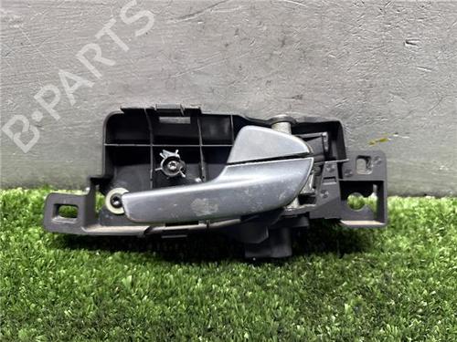 Used Rear right interior door handle Rear right interior door handle FORD MONDEO IV (BA7) 1.8 TDCi (125 hp) 33248969 33248969