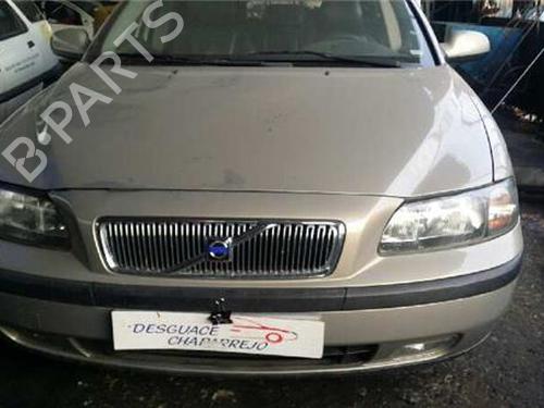 Brugte VOLVO V70 I (875, 876) 2.4 (140 hp) 4407763