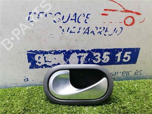 Used Front left interior door handle RENAULT MEGANE II (BM0/1_, CM0/1_) 2.0 dCi (BM1K, CM1K) (150 hp) 31900281