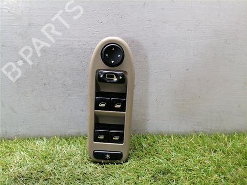 Used Left front window switch Left front window switch 36958334 36958334