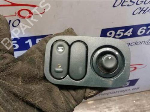 Commande retroviseurs RENAULT KANGOO (KC0/1_) D 65 1.9 (KC0E, KC02, KC0J, KC0N) (64 hp) 31891061