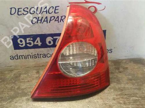 right-taillight-renault-clio-ii-bb_-cb_-1998-1999-2000-2001-2002-2003-2004-2005-2006-2007-2008-2009-2010-2011-2012-2013-2014-2015-2016-31891074 main image