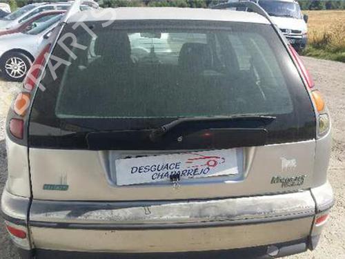 Brugte FIAT MAREA Weekend (185_) 1.9 JTD 105 (185BXN1A) (105 hp) 4409108