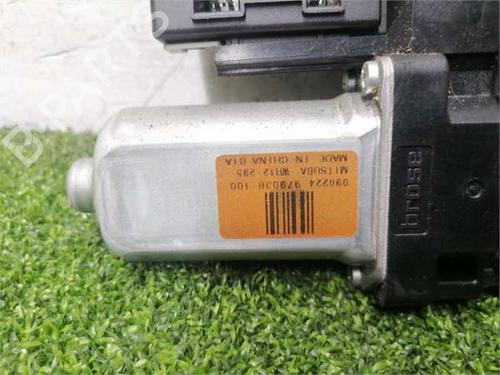Right front window motor FORD KUGA I 2.0 TDCi | BP40025354E20 - Image 3