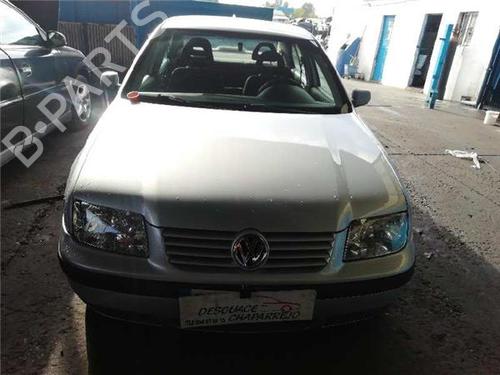 Brugte VW BORA I (1J2) 1.6 16V (105 hp) 4408314