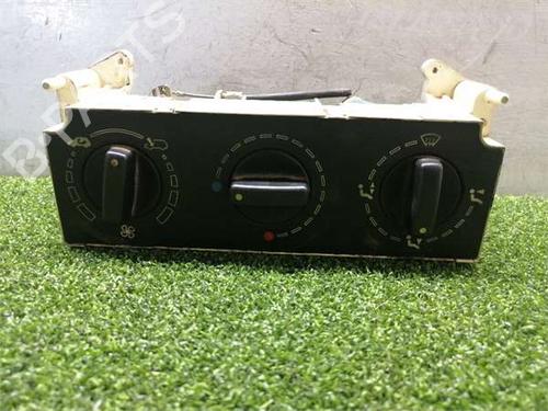 Used Climate control Climate control 38502764 38502764