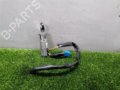 Used Switch Switch PEUGEOT 206 Hatchback (2A/C) 1.4 i (75 hp) 33679345 33679345