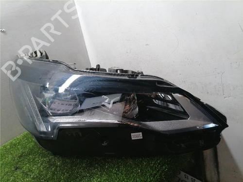 Højre forlygte Højre forlygte PEUGEOT 3008 II SUV (MC_, MR_, MJ_, M4_) 1.2 THP/ PureTech 130 (MRHNSM, MRHNSU, MRHNSJ, MRHNYW,... (131 hp) 34427002 34427002