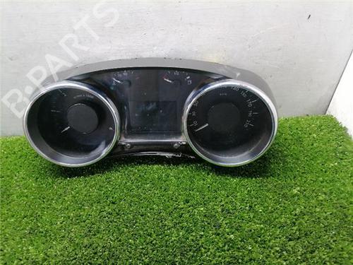 Used Instrument cluster Instrument cluster PEUGEOT 5008 (0U_, 0E_) 2.0 HDi 150 / BlueHDi 150 (150 hp) 32511147 32511147