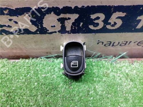 other-mercedes-benz-c-class-w203-2000-2001-2002-2003-2004-2005-2006-2007-31899332 main image