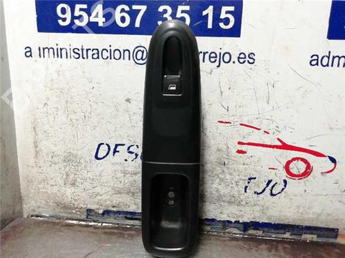Used Right front window switch Right front window switch 31896448 31896448