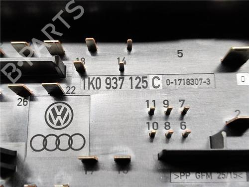 Fuse box SEAT LEON (1P1) 1.9 TDI | BP33415781E1 - Image 4