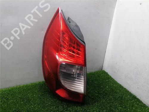 left-taillight-renault-scenic-ii-jm01_-2003-2004-2005-2006-2007-2008-2009-2010-32486478 main image