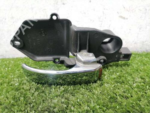 Used Front right interior door handle Front right interior door handle 37540210 37540210