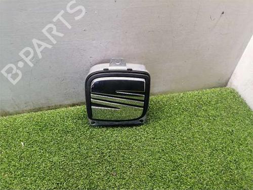 Used Tailgate handle Tailgate handle 38428092 38428092
