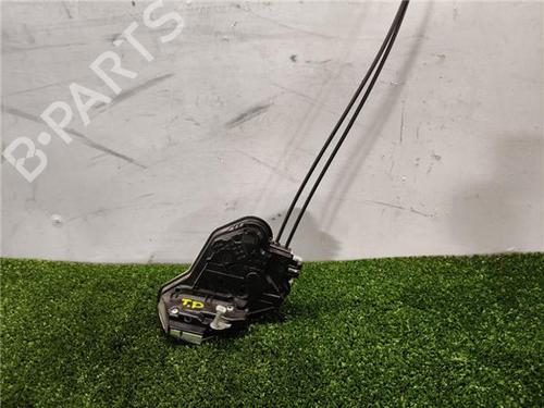 rear-right-lock-toyota-aygo-_b4_-2014-34456373 main image