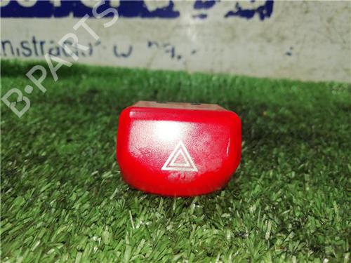 Used Warning switch NISSAN MICRA III (K12) 1.2 16V (80 hp) 31897710