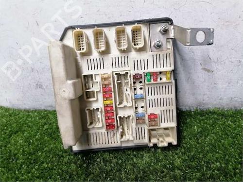 Used Fuse box Fuse box RENAULT SCÉNIC II (JM0/1_) 1.4 (JM0B, JM0H, JM1A) (98 hp) 36453136 36453136