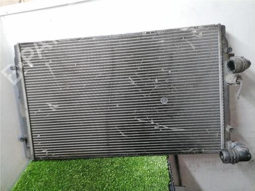 water-radiator-seat-leon-1m1-1999-2000-2001-2002-2003-2004-2005-2006-33132460 main image