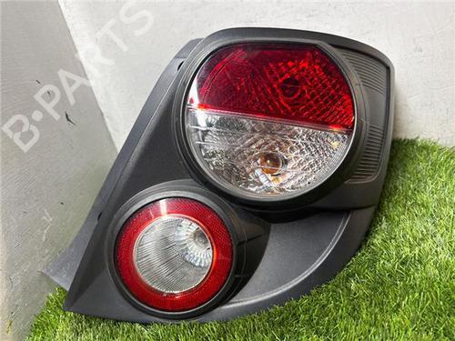 Fanale posteriore destro Fanale posteriore destro CHEVROLET AVEO Hatchback (T300) 1.3 D (95 hp) 36028068 36028068