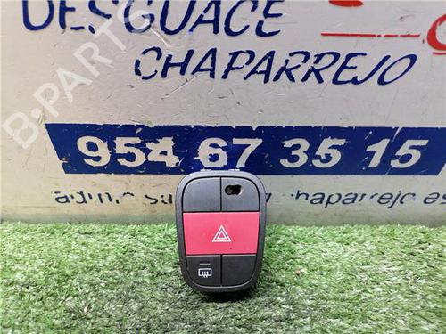 warning-switch-peugeot-bipper-aa_-2008-31898064 main image