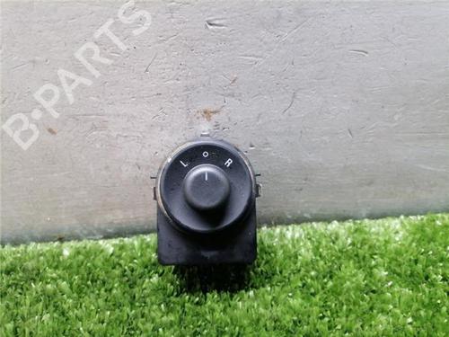 Commande retroviseurs OPEL ASTRA J Sports Tourer (P10) 1.7 CDTI (35) (125 hp) 31901908