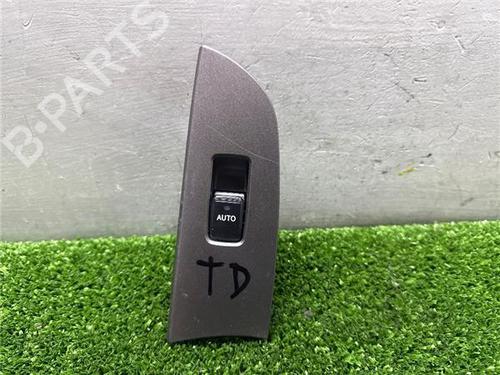 Used Right rear window switch Right rear window switch LEXUS IS II (_E2_) 220d (ALE20) (177 hp) 33248855 33248855