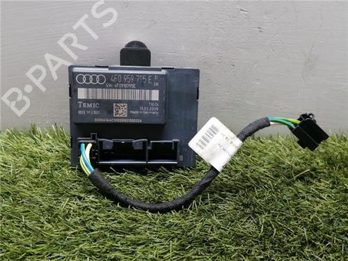 Used Electronic module AUDI A6 Allroad C6 (4FH) 3.0 TDI quattro (233 hp) 32690077