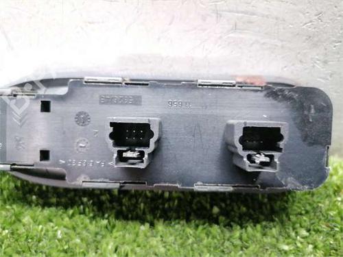 Left front window switch CITROËN C5 II (RC_) 1.6 HDi (RC8HZB) | BP36819793I27 - Image 3