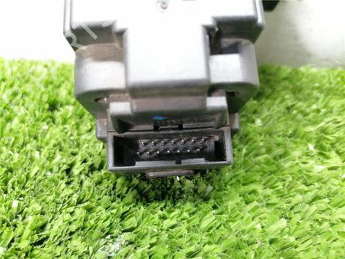 Switch BMW 3 (E90) 320 d | BP33221735I30 - Image 4