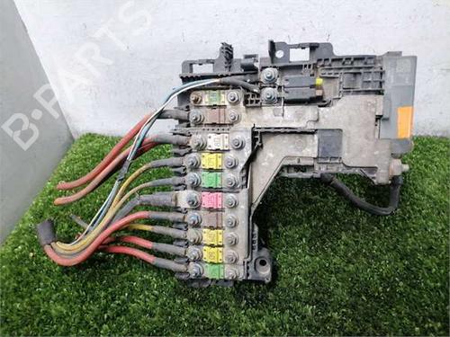 fuse-box-citroen-c4-ii-nc_-2009-37003544 main image