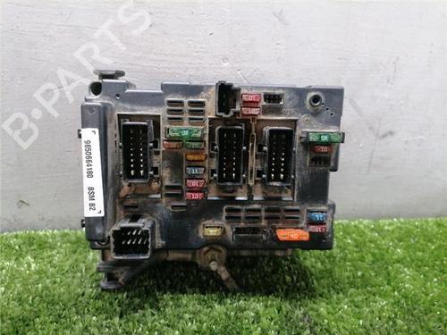 fuse-box-peugeot-307-3ac-2000-2001-2002-2003-2004-2005-2006-2007-2008-2009-2010-2011-2012-31911572 main image
