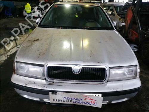 Used Parts SKODA OCTAVIA I (1U2) 1.6 (101 hp) 4409705